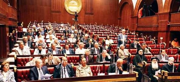 مصر: أربعة خطايا للجنة الخمسين تهدد تشريعات الانتخابات بعدم الدستورية مصر: أربعة خطايا للجنة الخمسين تهدد تشريعات الانتخابات بعدم الدستورية