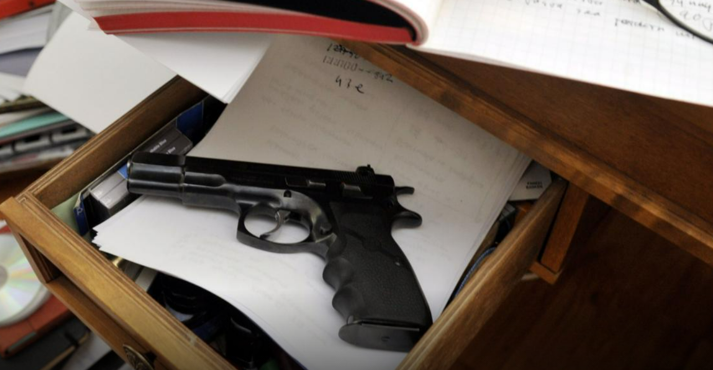 Czech Republic amends constitution to enshrine self-defence with a weapon (photo credit: CTK / Lehtikuva) Czech Republic amends constitution to enshrine self-defence with a weapon (photo credit: CTK / Lehtikuva)