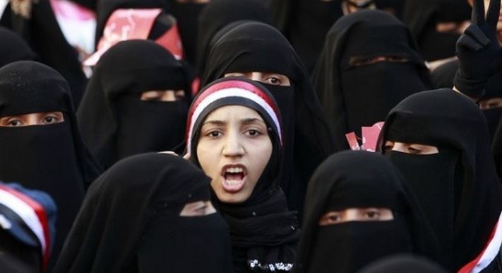 المرأة اليمنية (صورة موقع مكتوب) المرأة اليمنية (صورة موقع مكتوب)