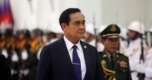 Thailand's Prime Minister Prayuth Chan-ocha inspects the honour guard before a meeting at the Prime Minister's office in Phnom Penh October 30, 2014. CREDIT: REUTERS/SAMRANG PRING PM Prayuth Chan-ocha. CREDIT: REUTERS/SAMRANG PRING