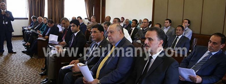 اجتماع لجنة الاقتراحات والشكاوى بالبرلمان