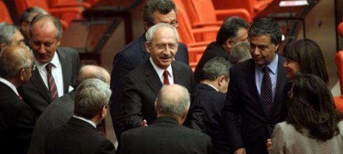 مشاورات مستمرة بين الأحزاب لإعادة هيكلة الدولة (Getty)