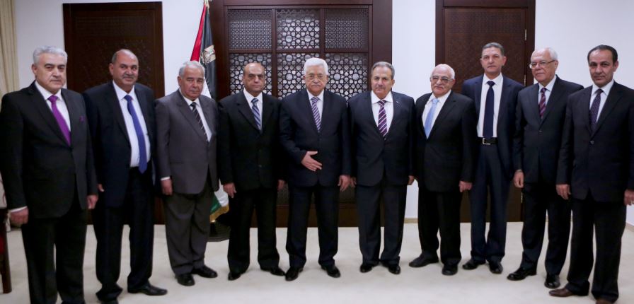 اجتماع لجنة تعديل الدستور برئاسة علي عوض