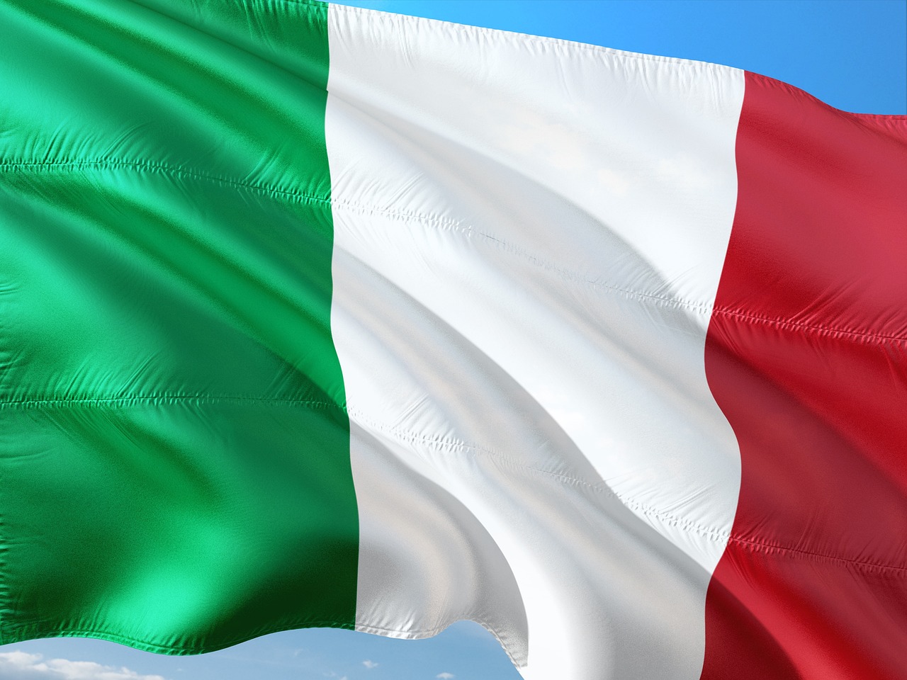 Flag of Italy (photo credit: jorono via pixabay)