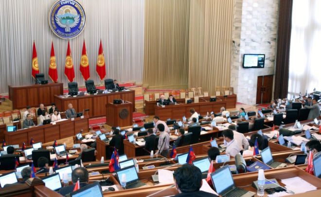 Kyrgyzstan parliament (photo credit: EPA/BBC) Kyrgyzstan parliament (photo credit: EPA/BBC)