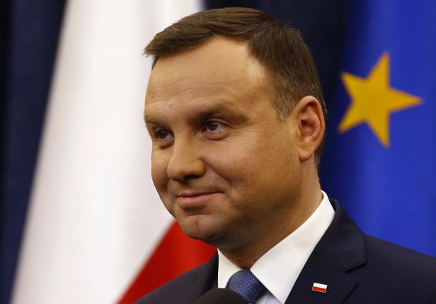 Poland's President Andrzej Duda speaks during his announcement at Presidential Palace in Warsaw, Poland December 28, 2015. (photo credit: Reuters) Poland's President Andrzej Duda speaks during his announcement at Presidential Palace in Warsaw, Poland December 28, 2015. (photo credit: Reuters)