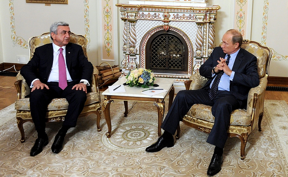 Armenian President Serzh Sargsyan and Russian President Vladimir Putin [photo credit: Vestnik Kavkaza]