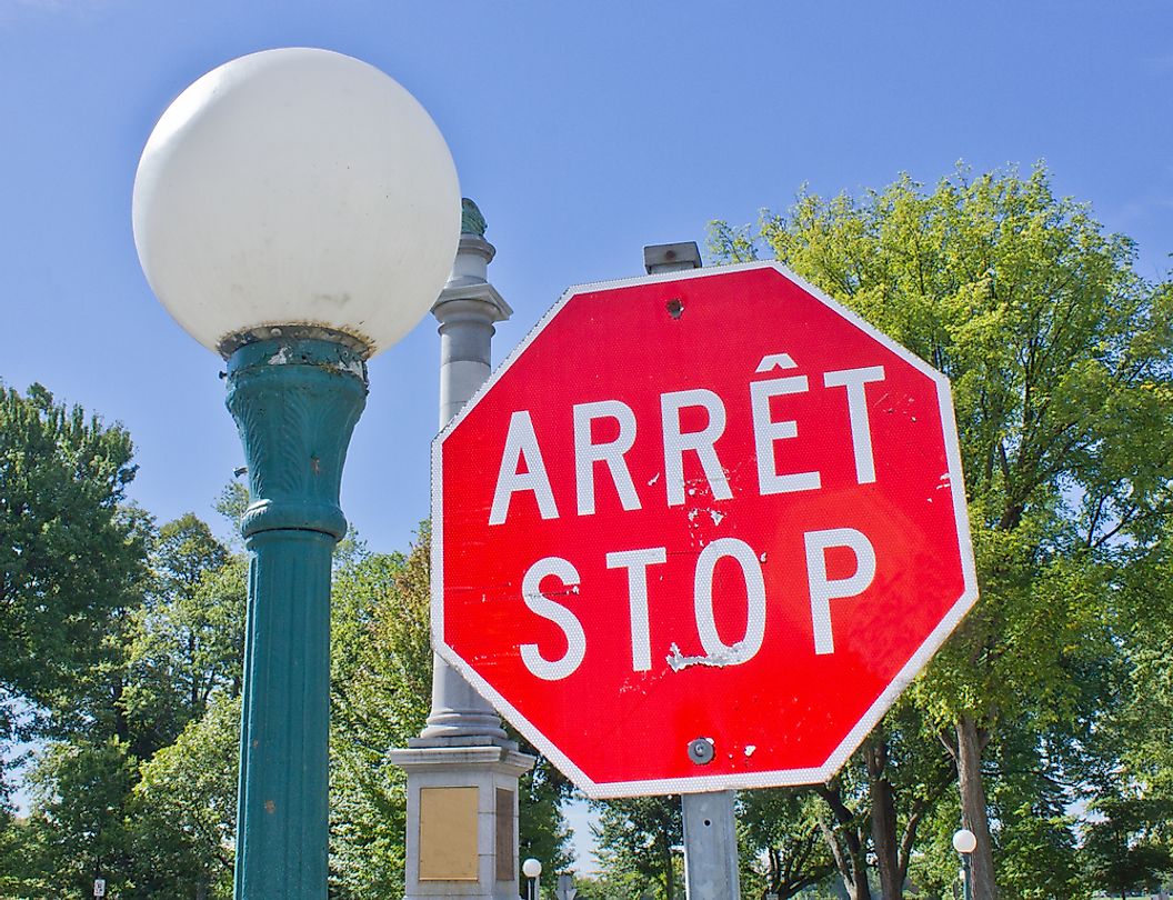 Bilingual traffic sign in Quebec City, Canada (photo credit: WorldAtlas.com) Bilingual traffic sign in Quebec City, Canada (photo credit: WorldAtlas.com)
