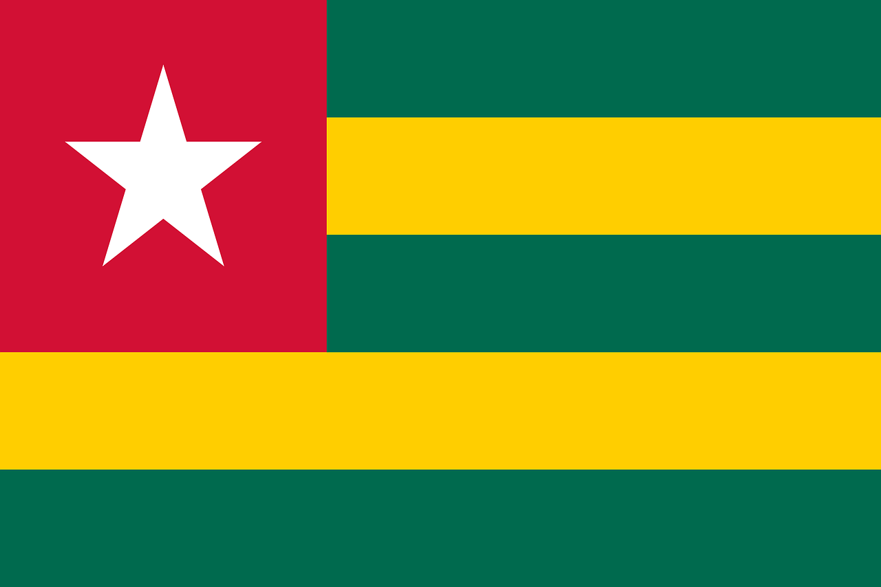Flag of Togo (photo credit: OpenClipart-Vectors via pixabay)
