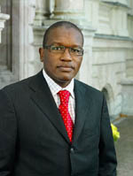 Winluck Wahiu, International IDEA Winluck Wahiu